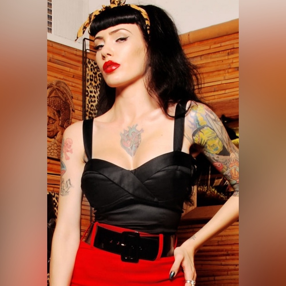 Deadly Dames Black Vamp Top